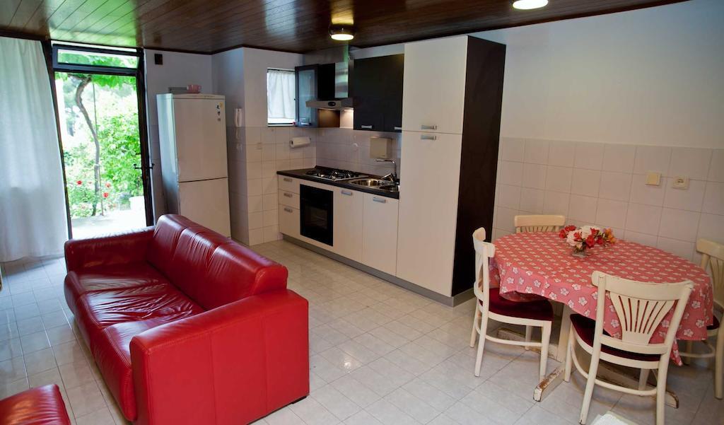 Apartment Kastelet Сплит Екстериор снимка